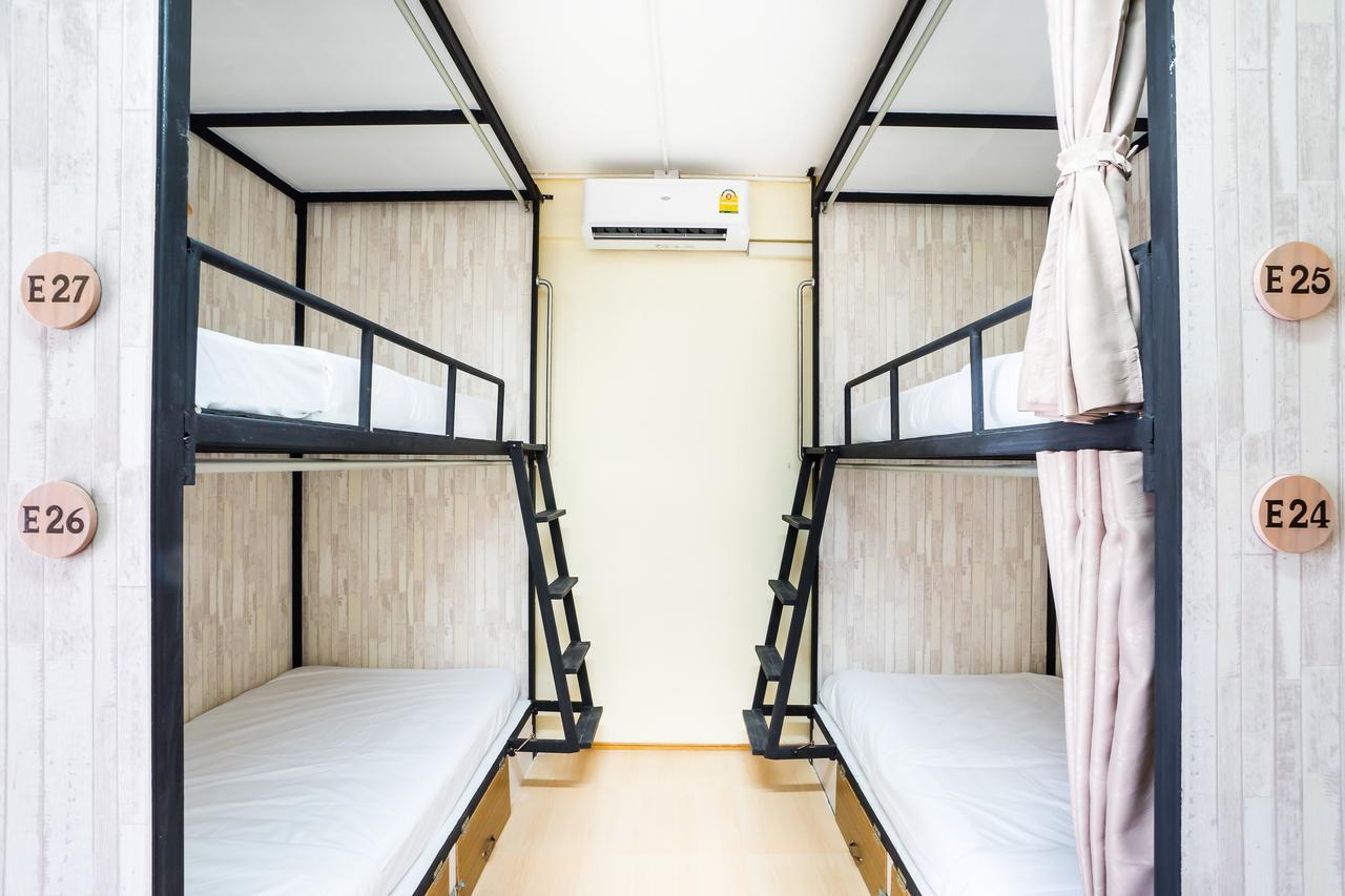 Hostel At Thonglor Бангкок Экстерьер фото